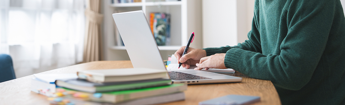 毎年の確定申告を自己流で行っていた状況から脱却 [ライター業（千葉県松戸市）：年商350万円]